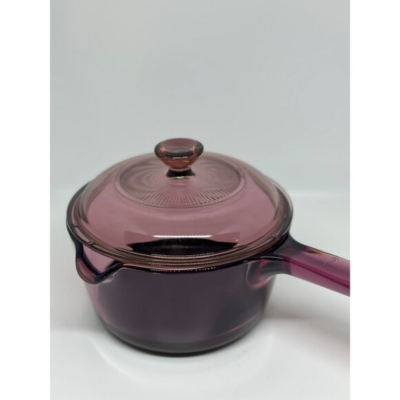 VTG Corning Visions Cranberry Pour Spout 1L Non Stick Teflon Sauce Pan with Lid - Picture 2 of 10